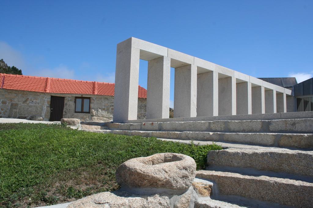 בית הארחה קראמולו 	Casa Lagar Do Miradoyro מראה חיצוני תמונה